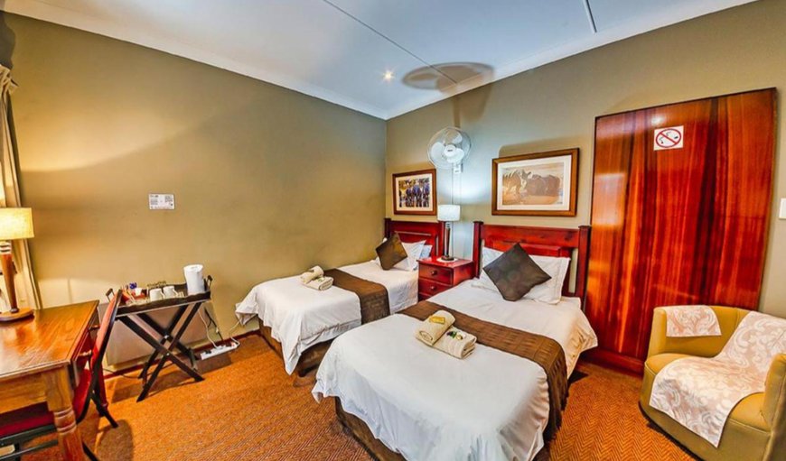 Budget Twin Room 38-3: Photo of the whole room