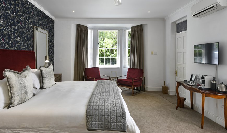 Superior King Suite 1 photo 27