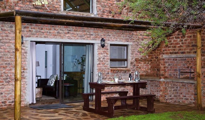 Luxury Self Catering Chalet: Luxury Self Catering Chalet - The chalet has its own private braai area.