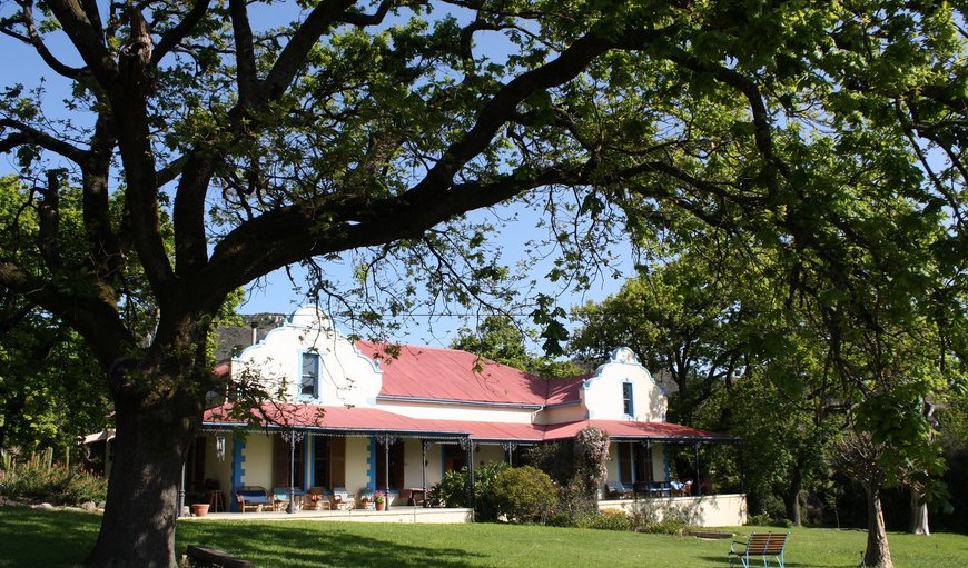 Farmhouse: Farmhouse Front View