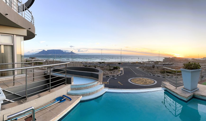 View in Bloubergstrand, Cape Town, Western Cape, South Africa