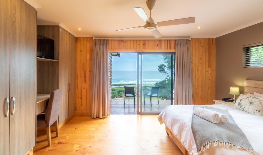 Luxury 2 Bedroom Duplex Chalet- Sea View: Luxury Duplex Chalet nr 6 - Main Bedroom