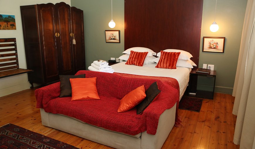 Luxury Suite: 1-Luxury - Bedroom