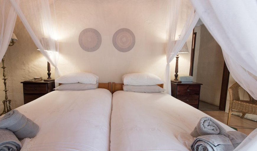 Meru Safari Tent 4: Bed