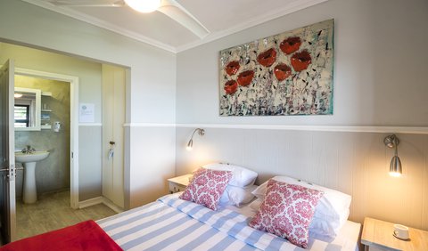 Suite 3 photo 44