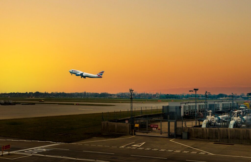 Cheap Flights to East London: Searching Lower fares.