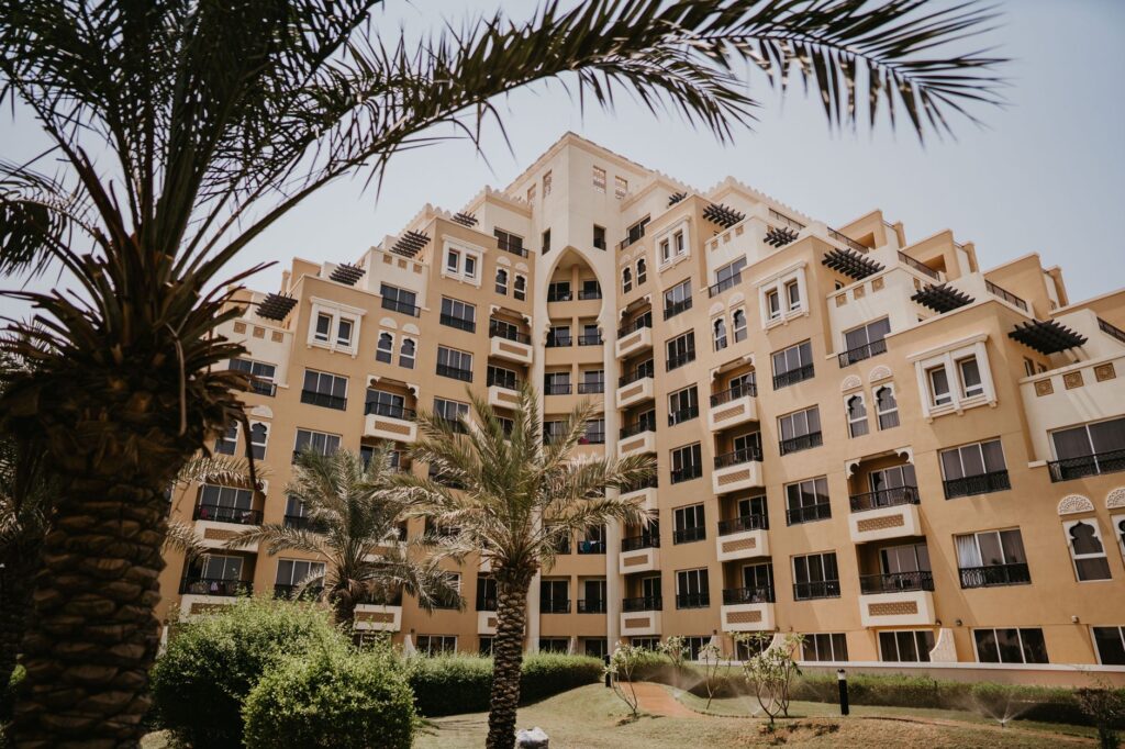 Dubai Hotel to Experience a memorable such a trip.