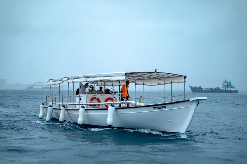 Adaaran Select Hudhuran Fushi to have a Maldives Runaway.