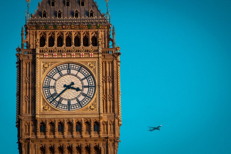 Cheap Flights London to a Money-Saving Trip.